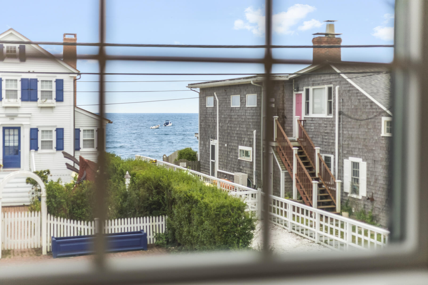 Provincetown, Massachusetts 02657, United States, 4 Bedrooms Bedrooms, ,5 BathroomsBathrooms,Residential,Active,220298