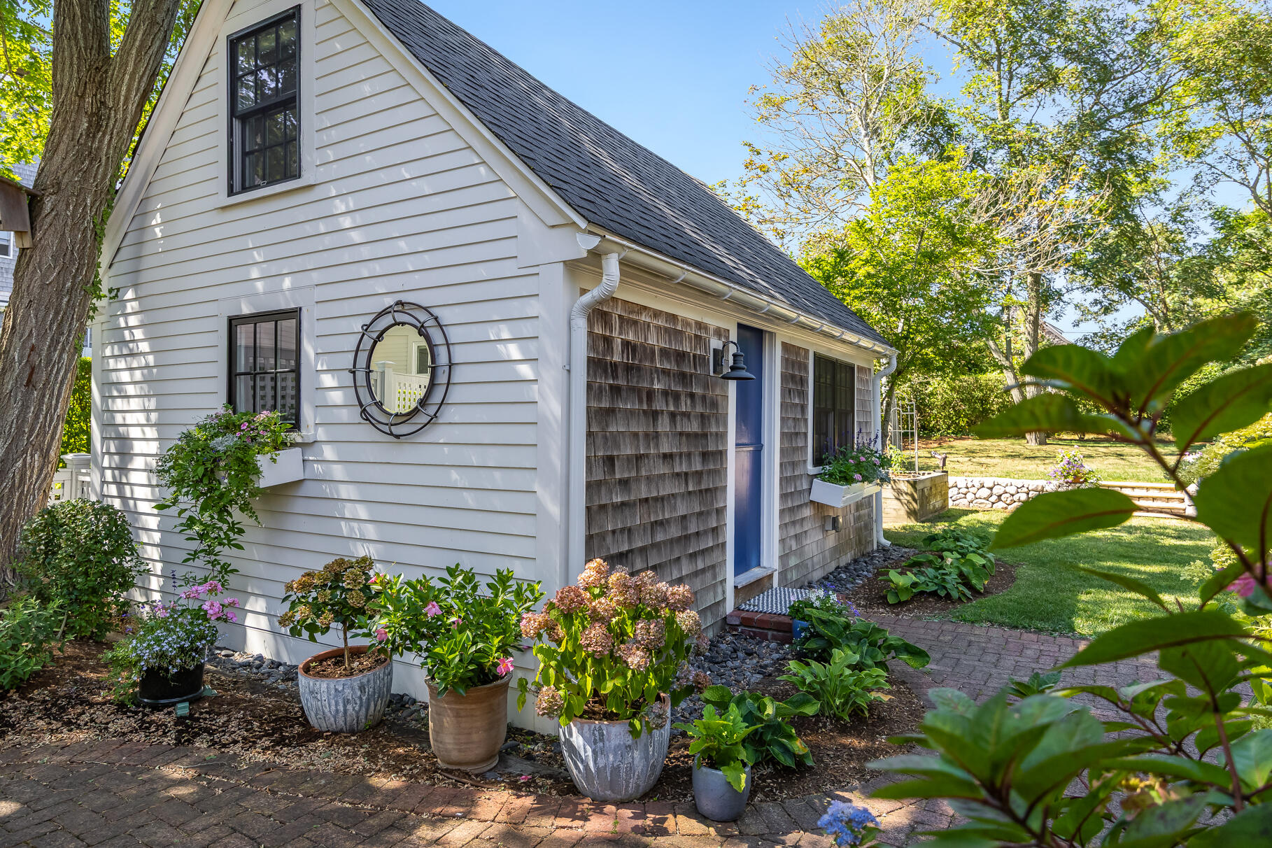Provincetown, Massachusetts 02657, United States, 4 Bedrooms Bedrooms, ,5 BathroomsBathrooms,Residential,Active,220298
