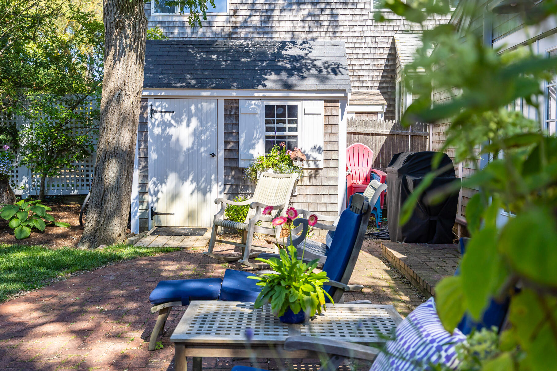 Provincetown, Massachusetts 02657, United States, 4 Bedrooms Bedrooms, ,5 BathroomsBathrooms,Residential,Active,220298