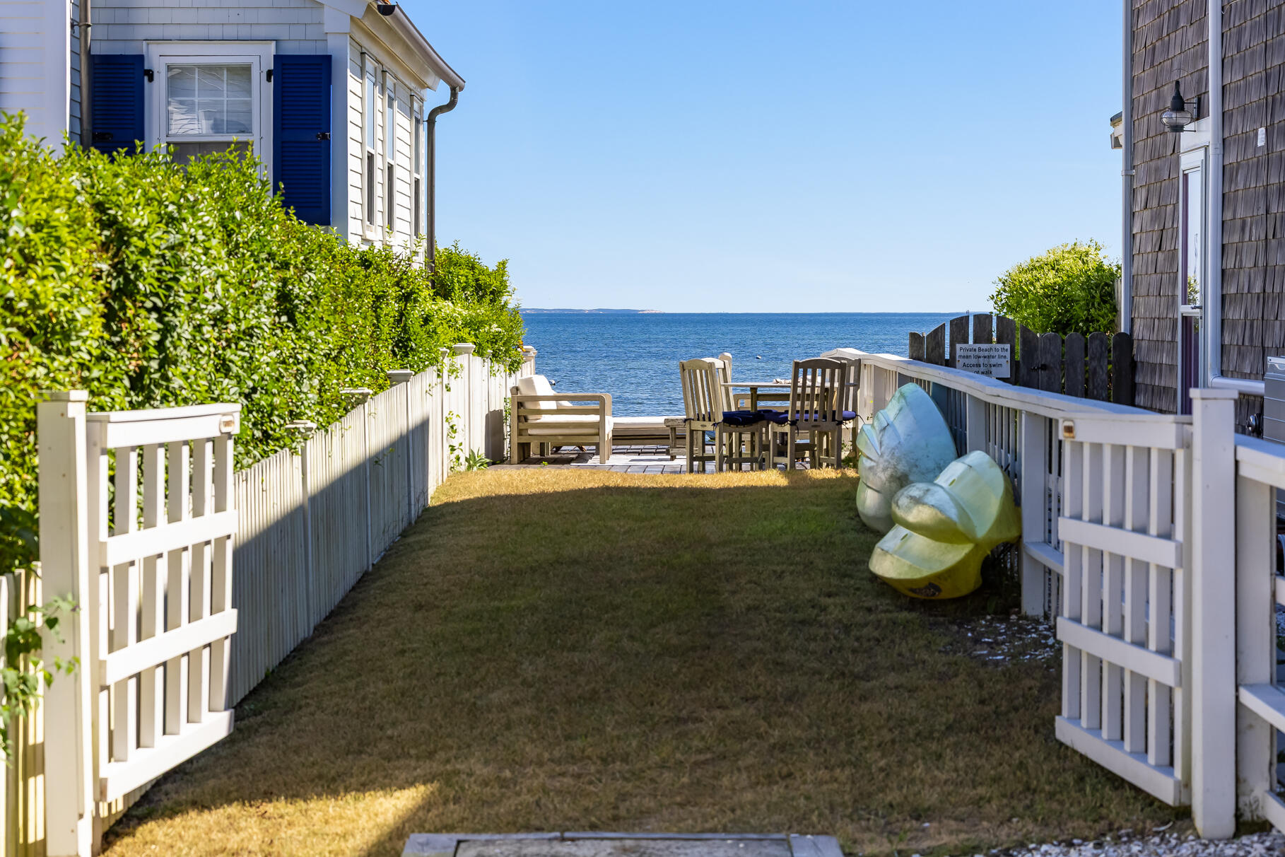Provincetown, Massachusetts 02657, United States, 4 Bedrooms Bedrooms, ,5 BathroomsBathrooms,Residential,Active,220298