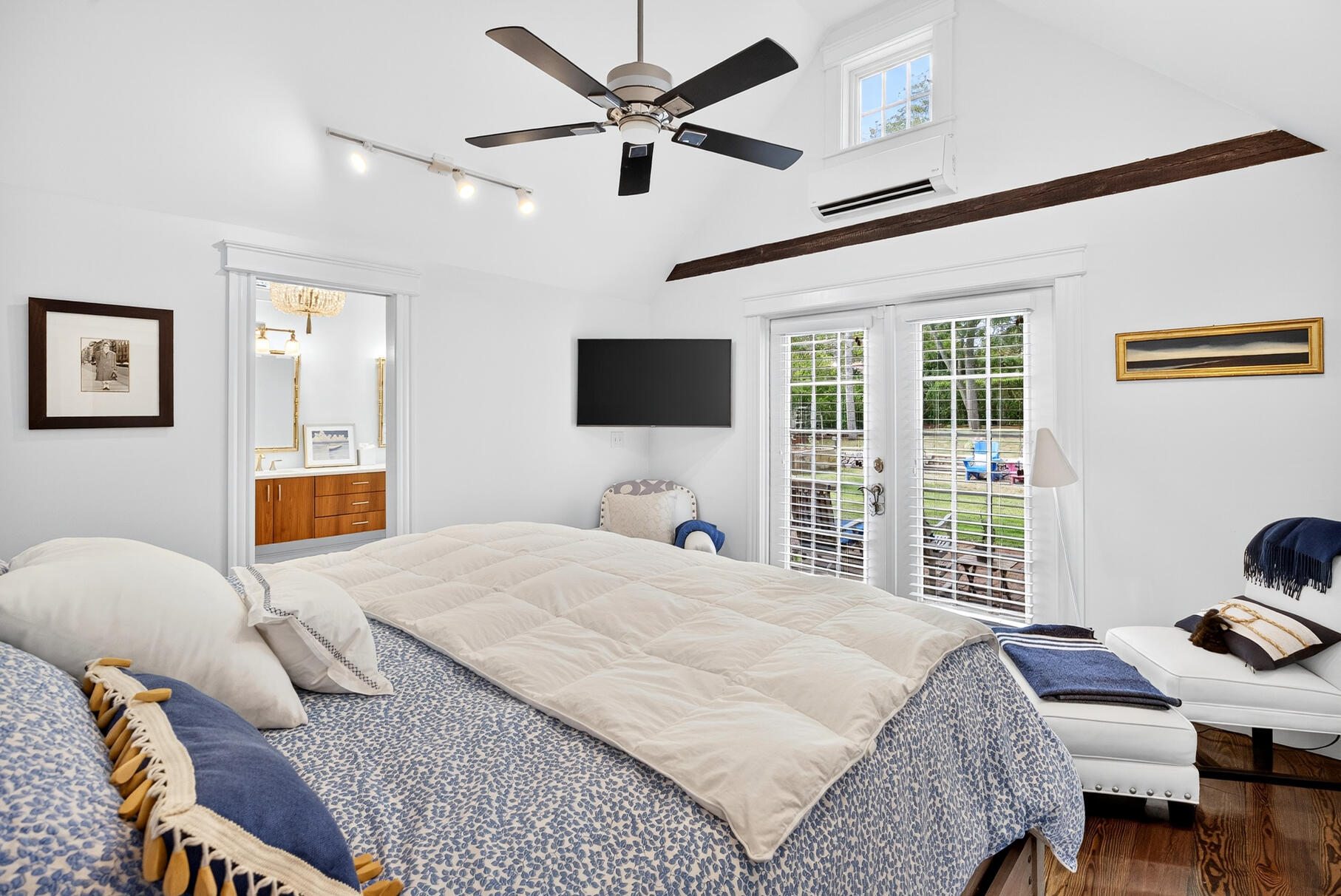 Provincetown, Massachusetts 02657, United States, 4 Bedrooms Bedrooms, ,5 BathroomsBathrooms,Residential,Active,220298