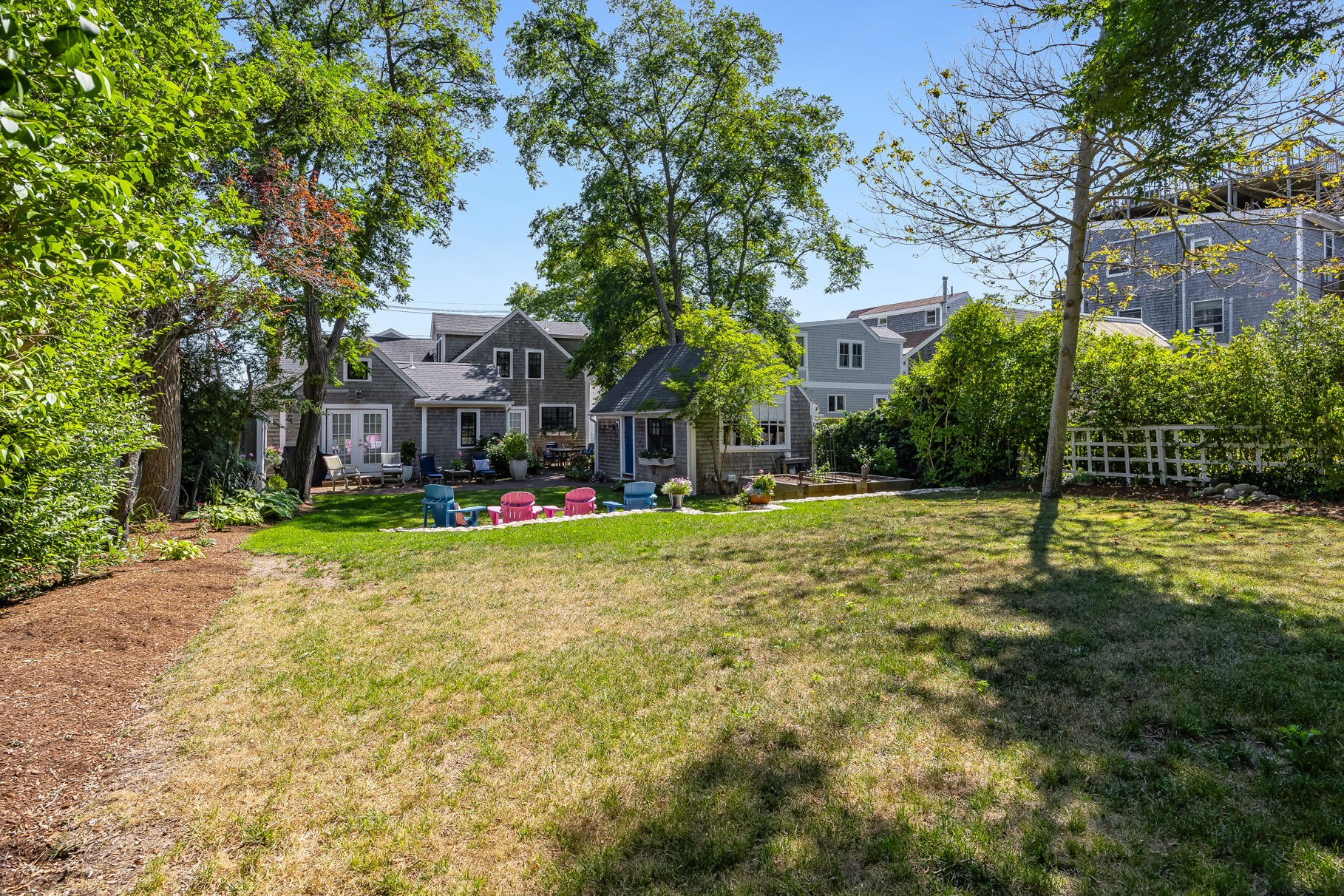 Provincetown, Massachusetts 02657, United States, 4 Bedrooms Bedrooms, ,5 BathroomsBathrooms,Residential,Active,220298