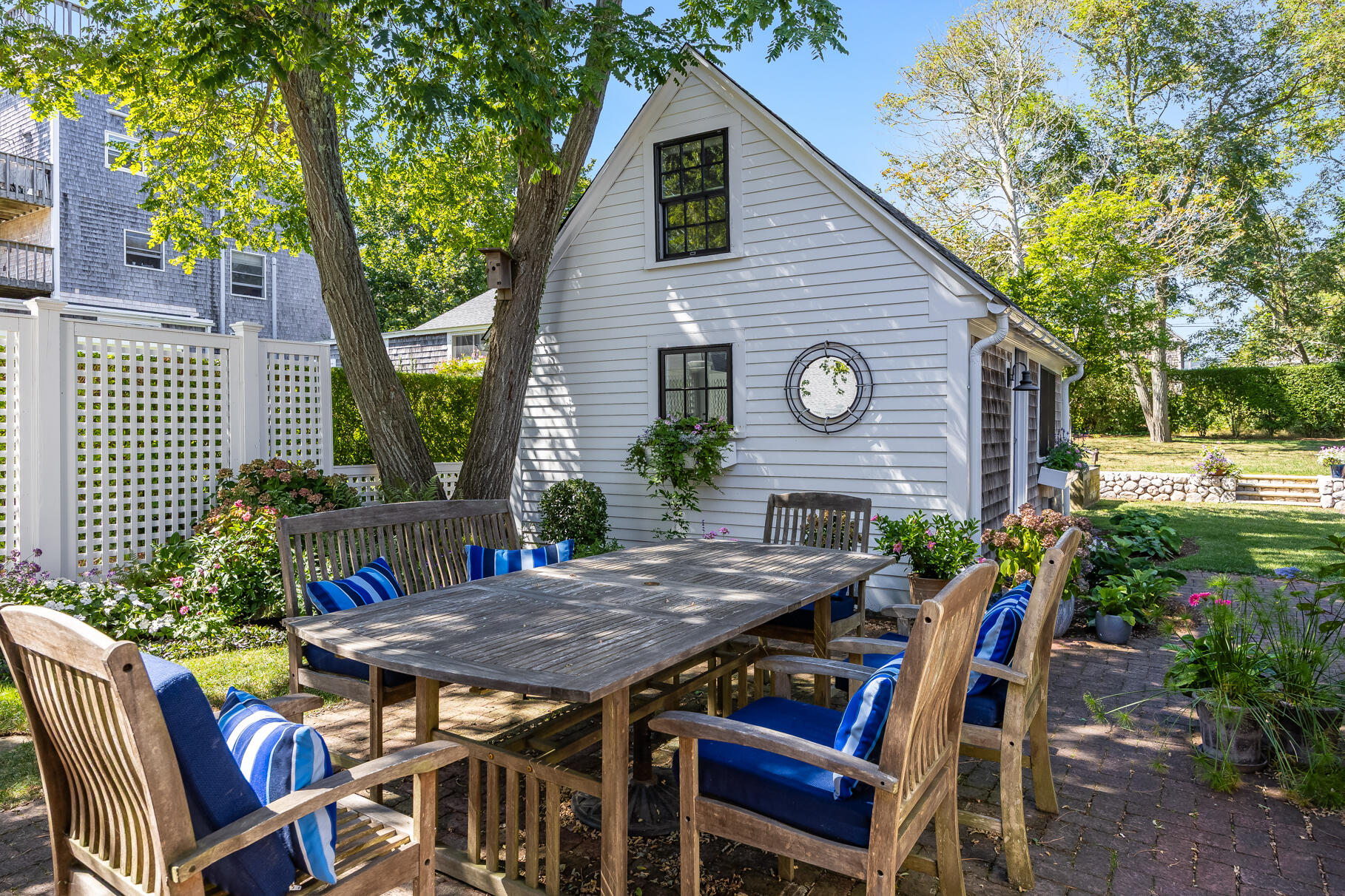 Provincetown, Massachusetts 02657, United States, 4 Bedrooms Bedrooms, ,5 BathroomsBathrooms,Residential,Active,220298