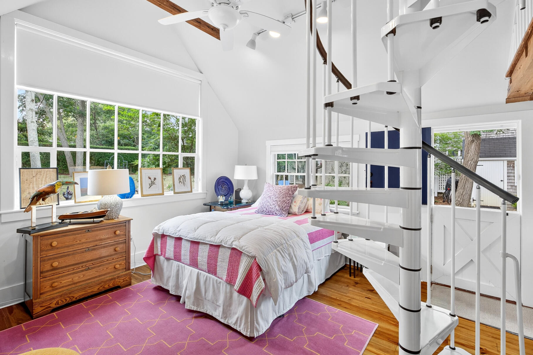 Provincetown, Massachusetts 02657, United States, 4 Bedrooms Bedrooms, ,5 BathroomsBathrooms,Residential,Active,220298