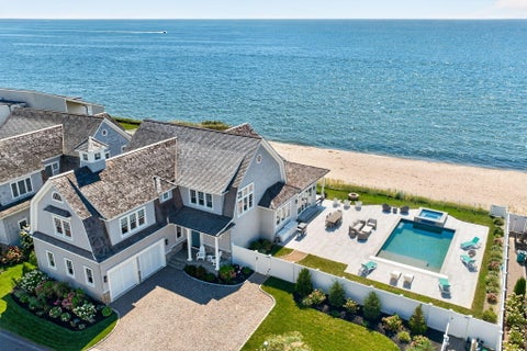 Photo of 50 Coastline Drive, Mashpee, MA 02649 (MLS # 22602281)