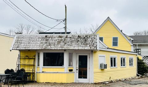 Photo of 517 Main Street, Hyannis, MA 02601 (MLS # 22600606)