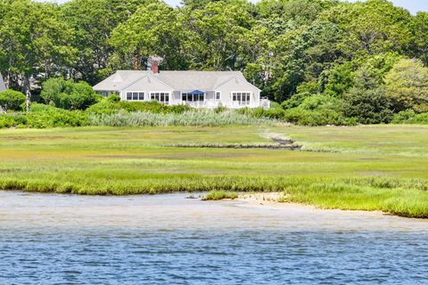 Single Family Residence in Osterville MA 28 Bayview Road.jpg