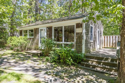 Condominium in Wellfleet MA 75 Cassick Valley Road.jpg