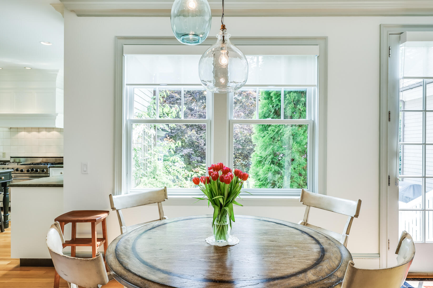 Osterville, Massachusetts 02655, United States, 5 Bedrooms Bedrooms, ,6 BathroomsBathrooms,Residential,Active,98907