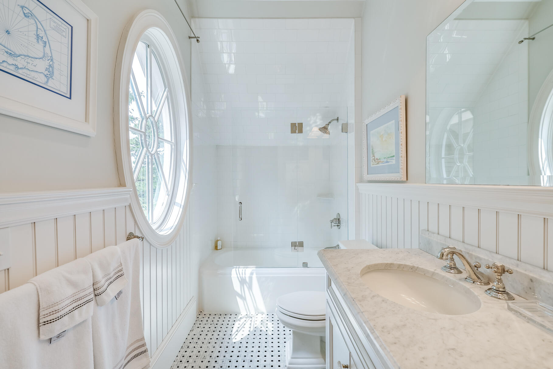 Osterville, Massachusetts 02655, United States, 5 Bedrooms Bedrooms, ,6 BathroomsBathrooms,Residential,Active,98907