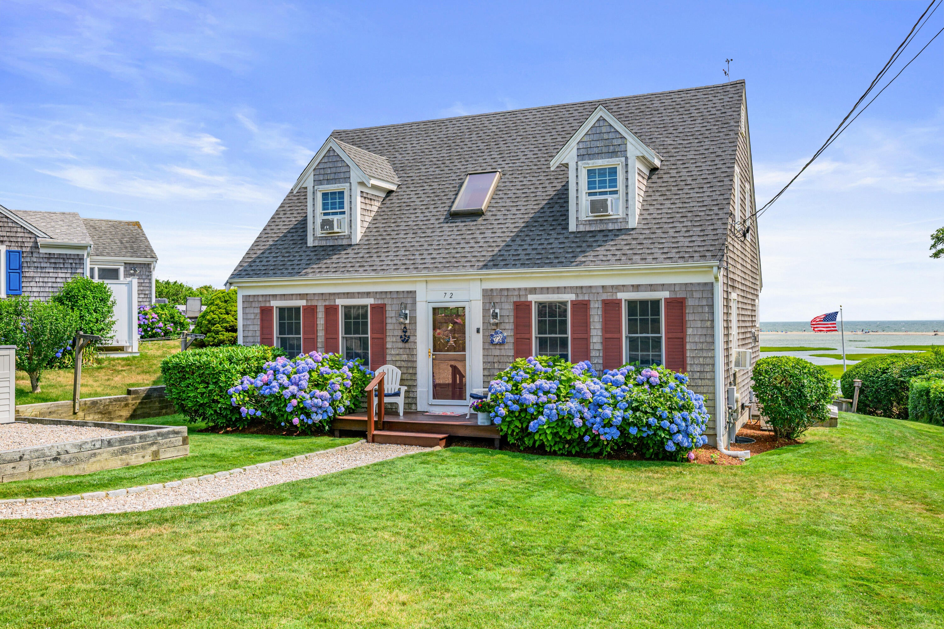 72 Ridgevale Road S