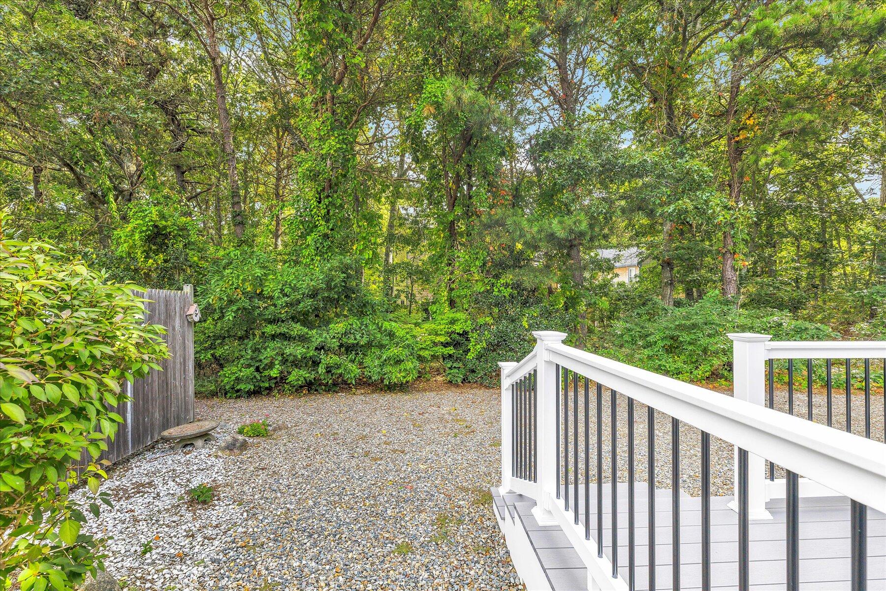 Yarmouth Port, Massachusetts 02675, United States, 2 Bedrooms Bedrooms, ,2 BathroomsBathrooms,Residential,Active,215799