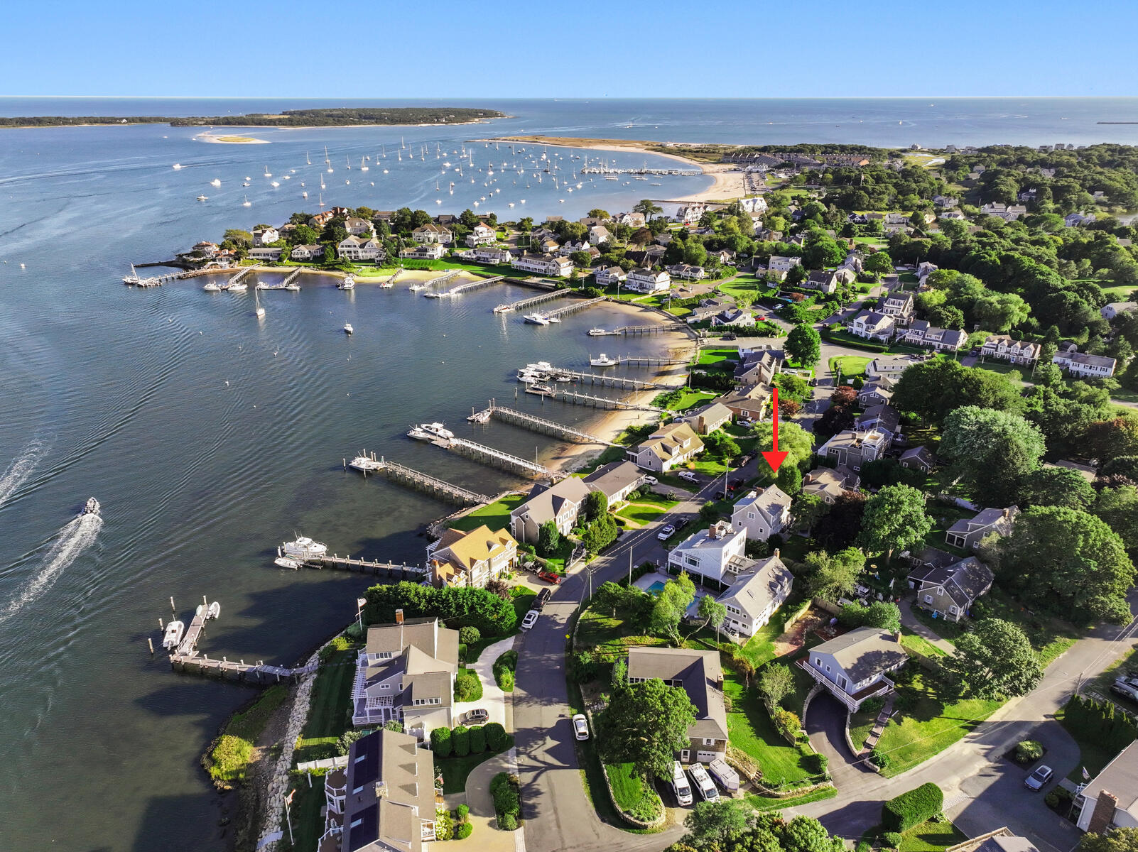 Hyannis, Massachusetts 02601, United States, 6 Bedrooms Bedrooms, ,3 BathroomsBathrooms,Residential,Active,66864