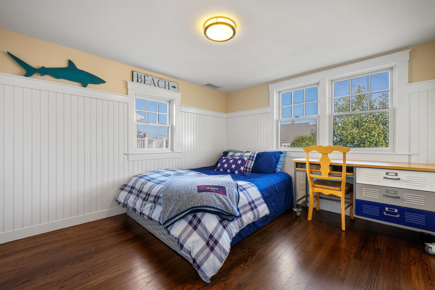 Hyannis, Massachusetts 02601, United States, 6 Bedrooms Bedrooms, ,3 BathroomsBathrooms,Residential,Active,66864