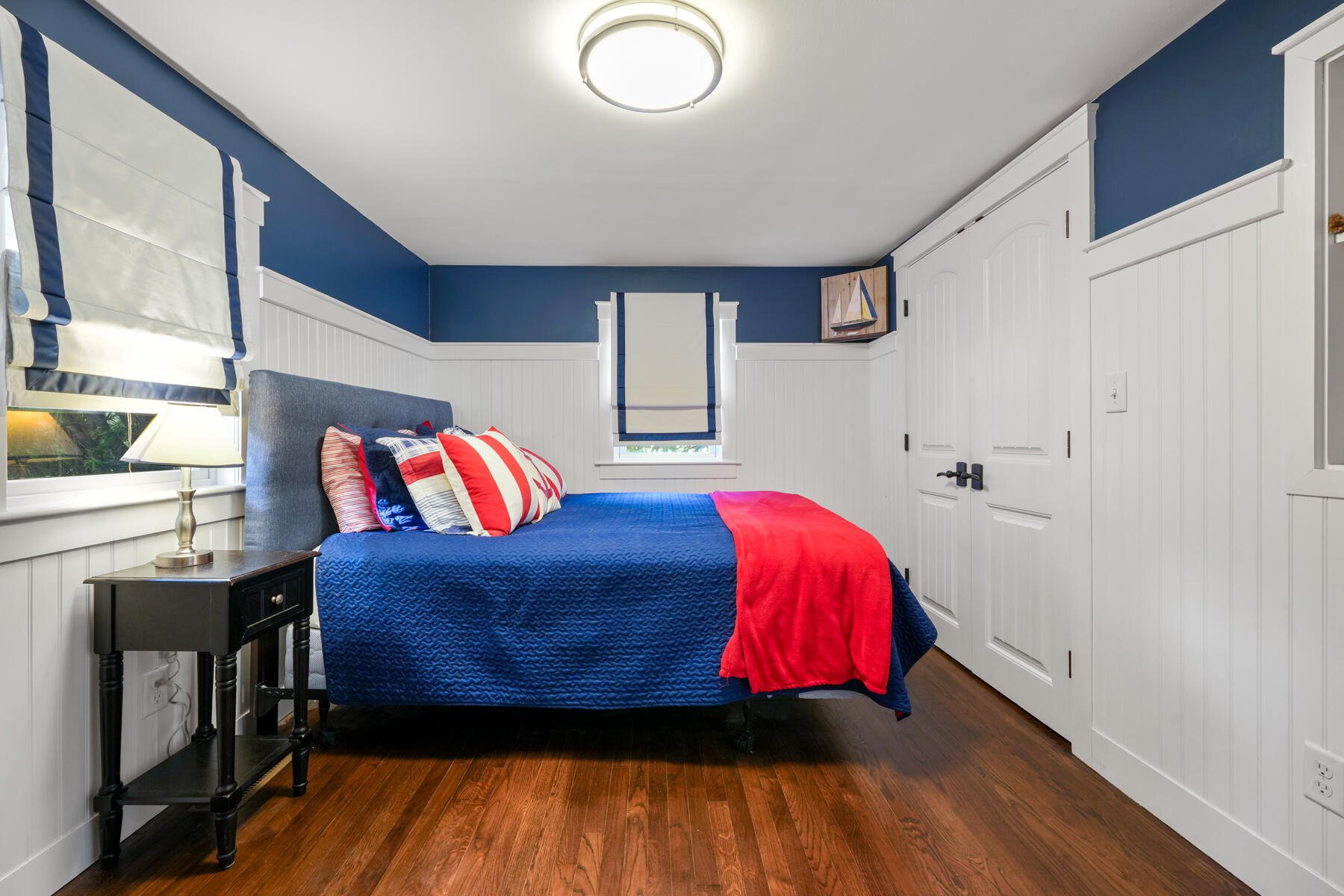 Hyannis, Massachusetts 02601, United States, 6 Bedrooms Bedrooms, ,3 BathroomsBathrooms,Residential,Active,66864