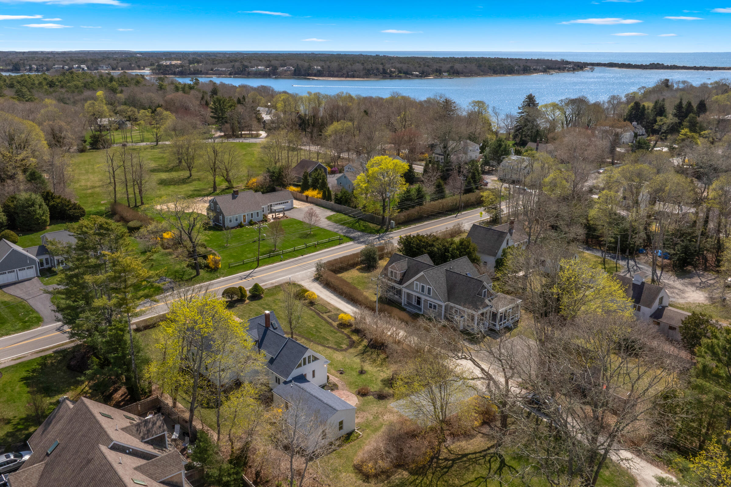 Cotuit, Massachusetts 02635, United States, 4 Bedrooms Bedrooms, ,3 BathroomsBathrooms,Residential,Active,114546