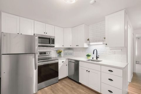 Photo of 17 Highview Drive #17, Sandwich, MA 02563 (MLS # 22504613)