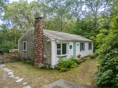 Photo of 666 Boxberry Hill Road, Hatchville, MA 02536 (MLS # 22604728)