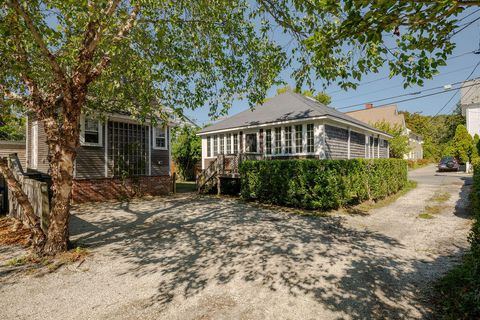 Photo of 6 Daggett Lane #1-2, Provincetown, MA 02657 (MLS # 22601311)