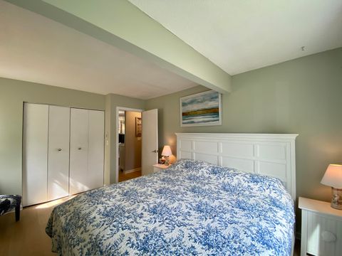 Townhouse in Brewster MA 36 Trevor Lane 14.jpg