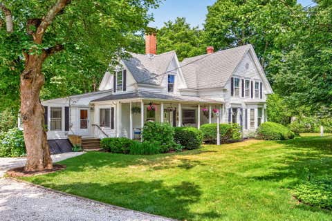 Photo of 658 Main Street, Harwich, MA 02645 (MLS # 22603830)