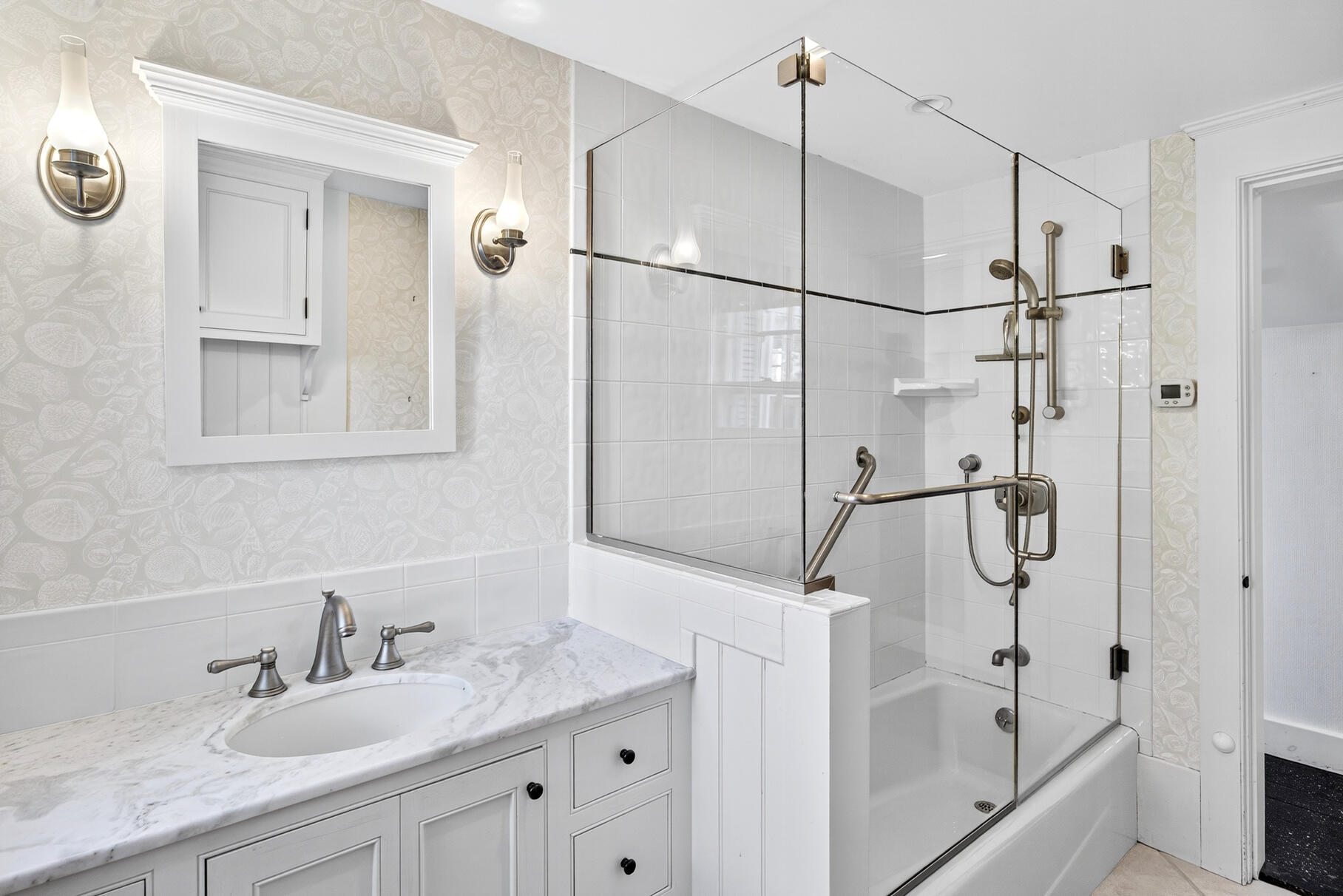 Chatham, Massachusetts 02633, United States, 7 Bedrooms Bedrooms, ,4 BathroomsBathrooms,Residential,Active,197885