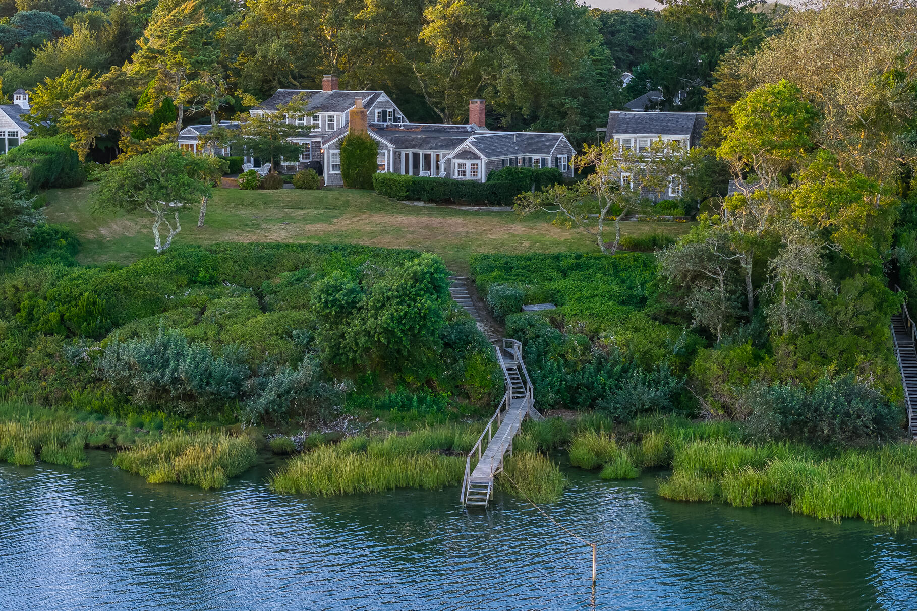 Chatham, Massachusetts 02633, United States, 7 Bedrooms Bedrooms, ,4 BathroomsBathrooms,Residential,Active,197885
