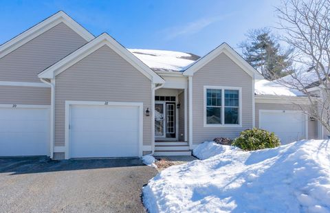 Photo of 22 Grey Hawk Drive #645, Mashpee, MA 02649 (MLS # 22600558)