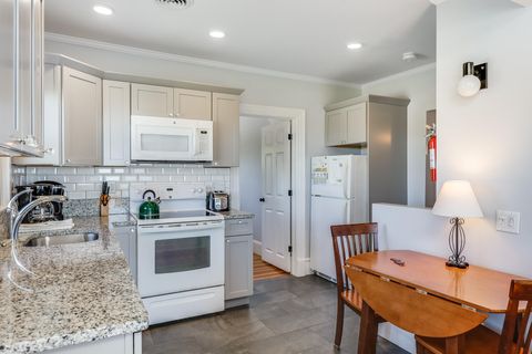 Condominium in Brewster MA 261 Linnell Landing Road 9.jpg