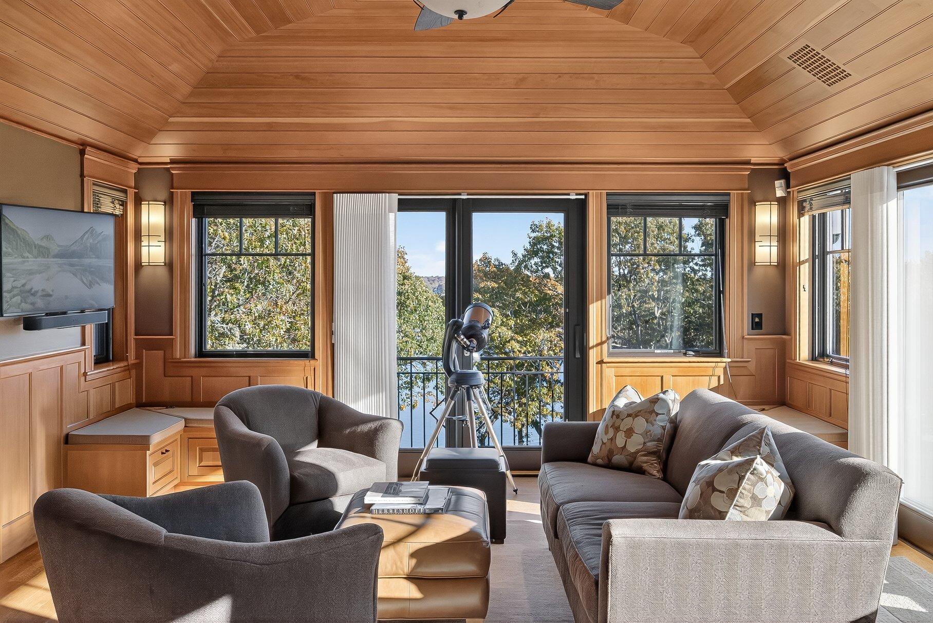 Cotuit, Massachusetts 02635, United States, 7 Bedrooms Bedrooms, ,8 BathroomsBathrooms,Residential,Active,245173