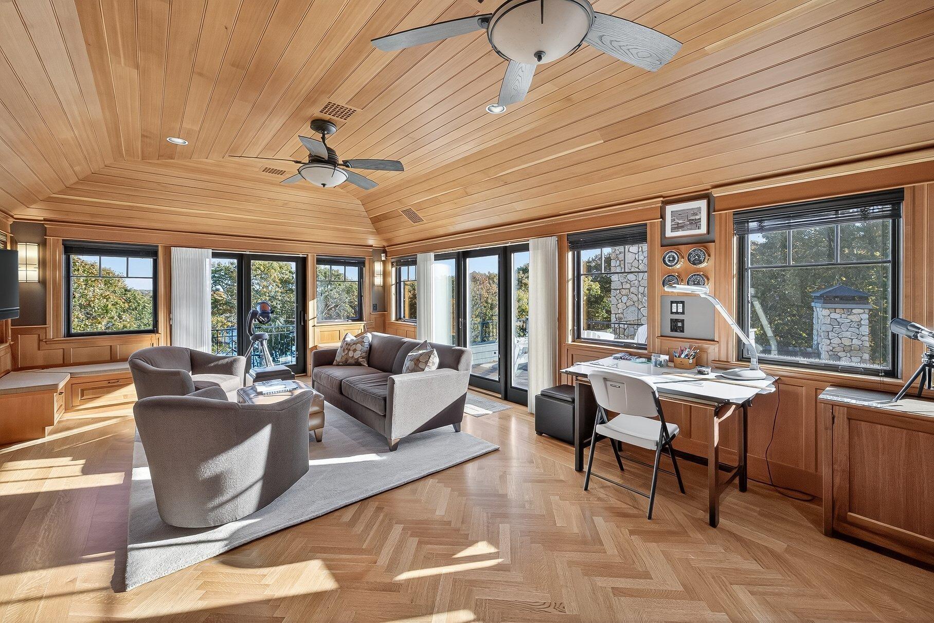 Cotuit, Massachusetts 02635, United States, 7 Bedrooms Bedrooms, ,8 BathroomsBathrooms,Residential,Active,245173