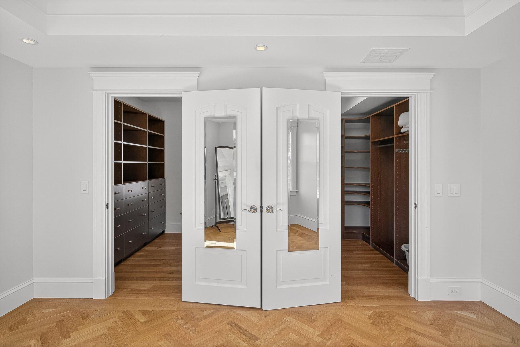 Cotuit, Massachusetts 02635, United States, 7 Bedrooms Bedrooms, ,8 BathroomsBathrooms,Residential,Active,245173