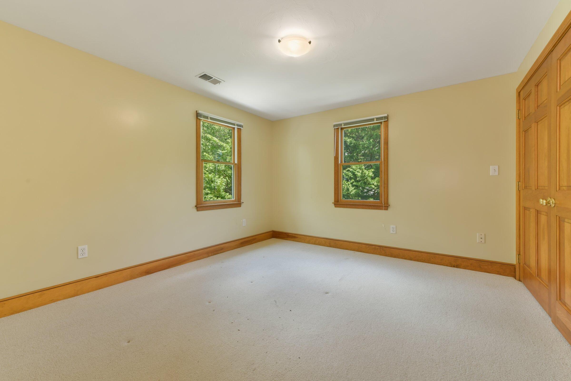 Cotuit, Massachusetts 02635, United States, 3 Bedrooms Bedrooms, ,2 BathroomsBathrooms,Residential,Active,142781