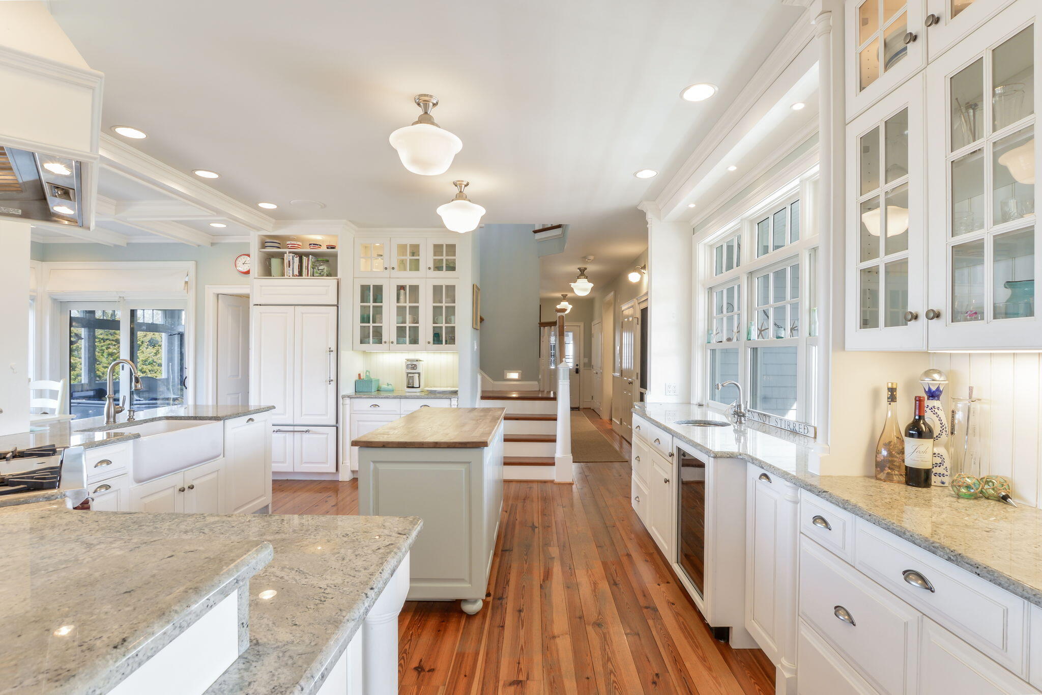 Eastham, Massachusetts 02642, United States, 4 Bedrooms Bedrooms, ,7 BathroomsBathrooms,Residential,Active,91393