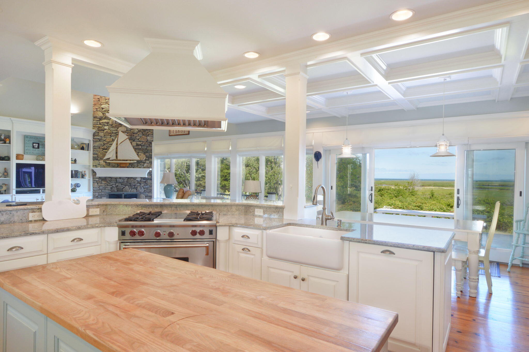 Eastham, Massachusetts 02642, United States, 4 Bedrooms Bedrooms, ,7 BathroomsBathrooms,Residential,Active,91393