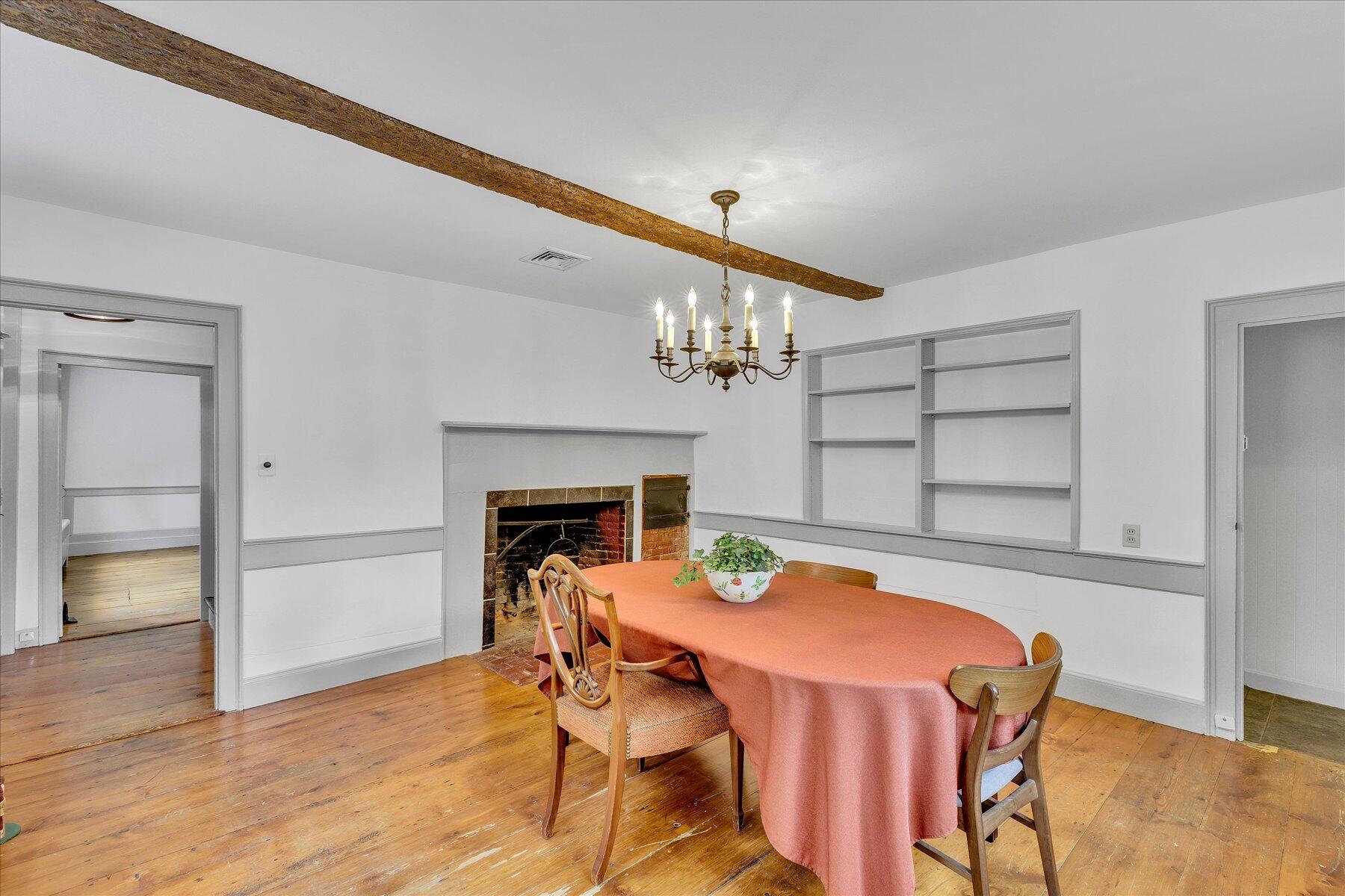 Sandwich, Massachusetts 02563, United States, 5 Bedrooms Bedrooms, ,4 BathroomsBathrooms,Residential,Pending,151761