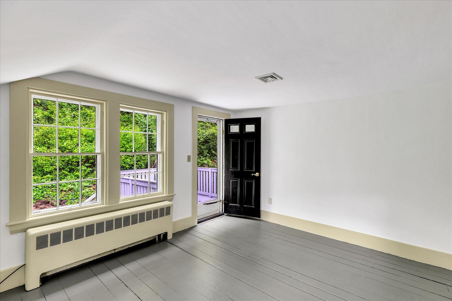 Sandwich, Massachusetts 02563, United States, 5 Bedrooms Bedrooms, ,4 BathroomsBathrooms,Residential,Pending,151761