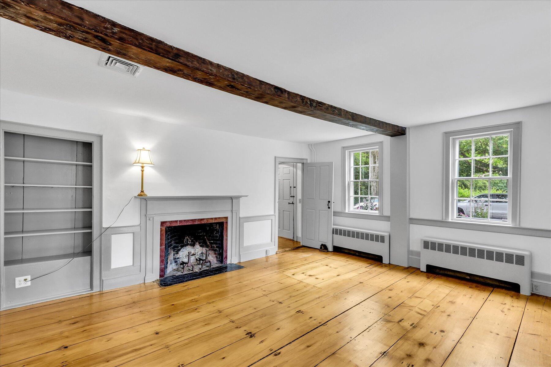 Sandwich, Massachusetts 02563, United States, 5 Bedrooms Bedrooms, ,4 BathroomsBathrooms,Residential,Pending,151761