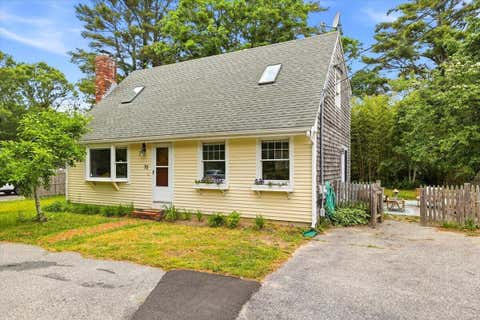Photo of 70 Quinaquisset Avenue, Mashpee, MA 02649 (MLS # 22602910)