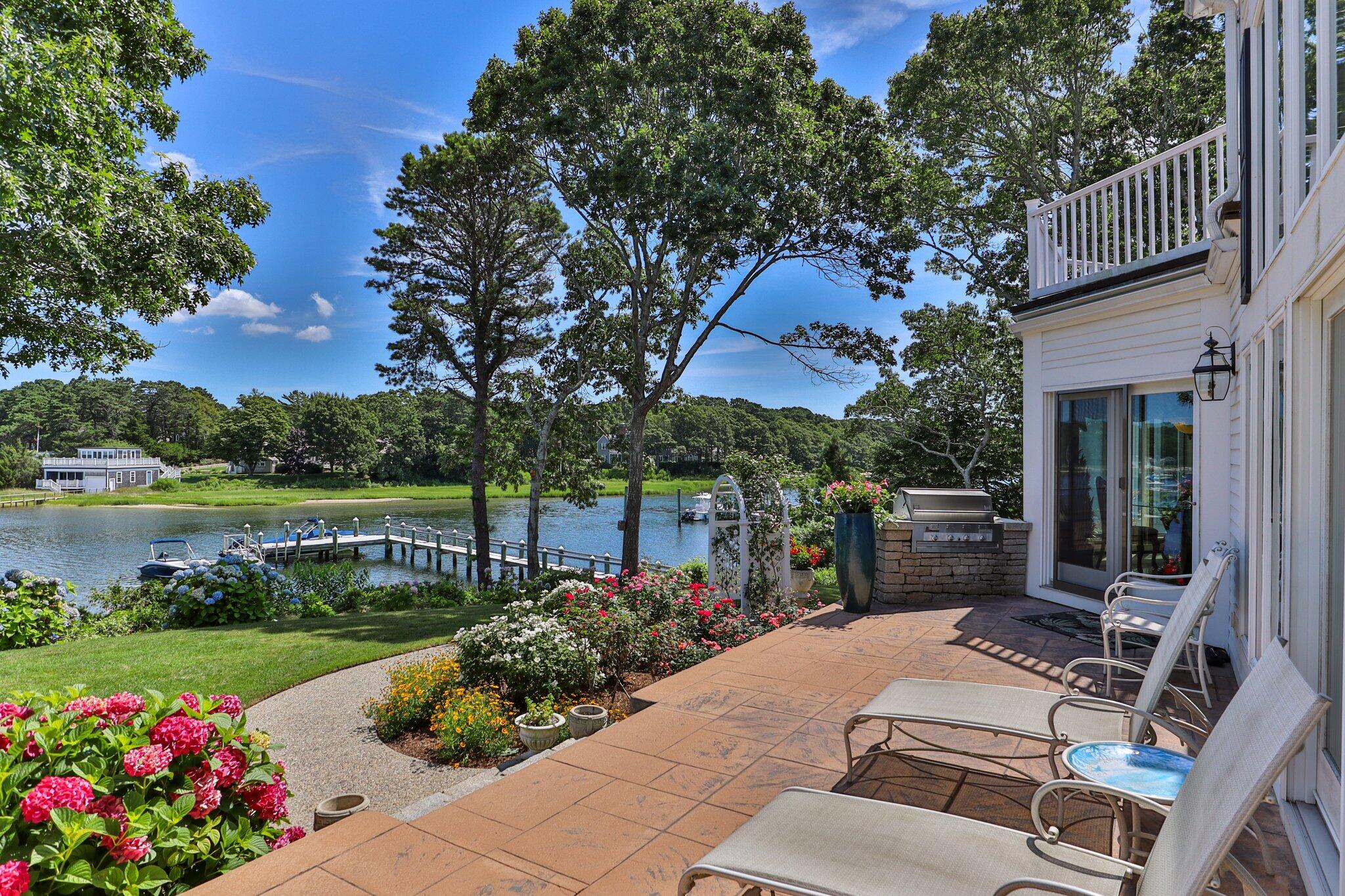 Osterville, Massachusetts 02655, United States, 5 Bedrooms Bedrooms, ,6 BathroomsBathrooms,Residential,Active,223969