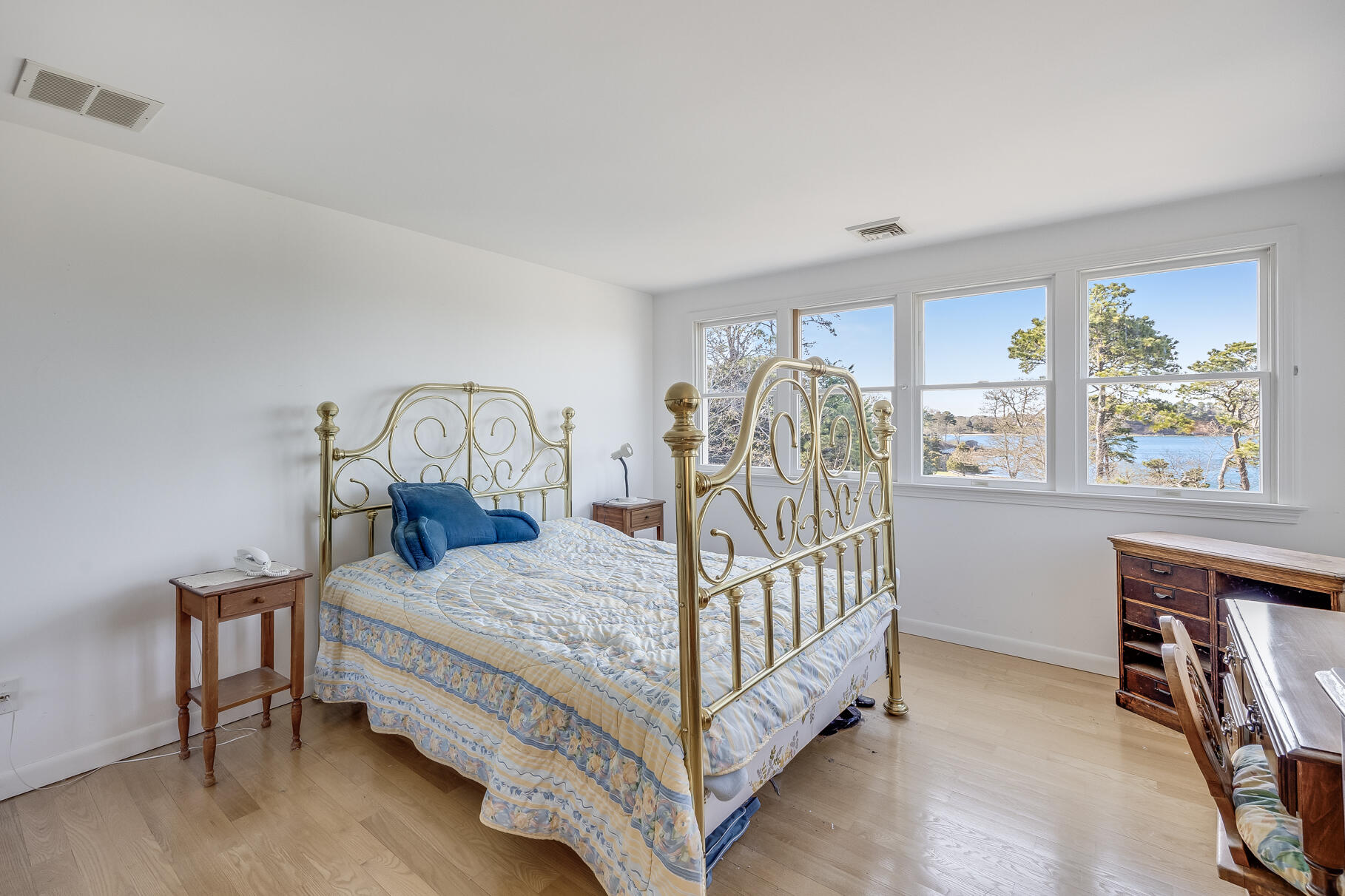 North Chatham, Massachusetts 02650, United States, 3 Bedrooms Bedrooms, ,3 BathroomsBathrooms,Residential,Active,133466