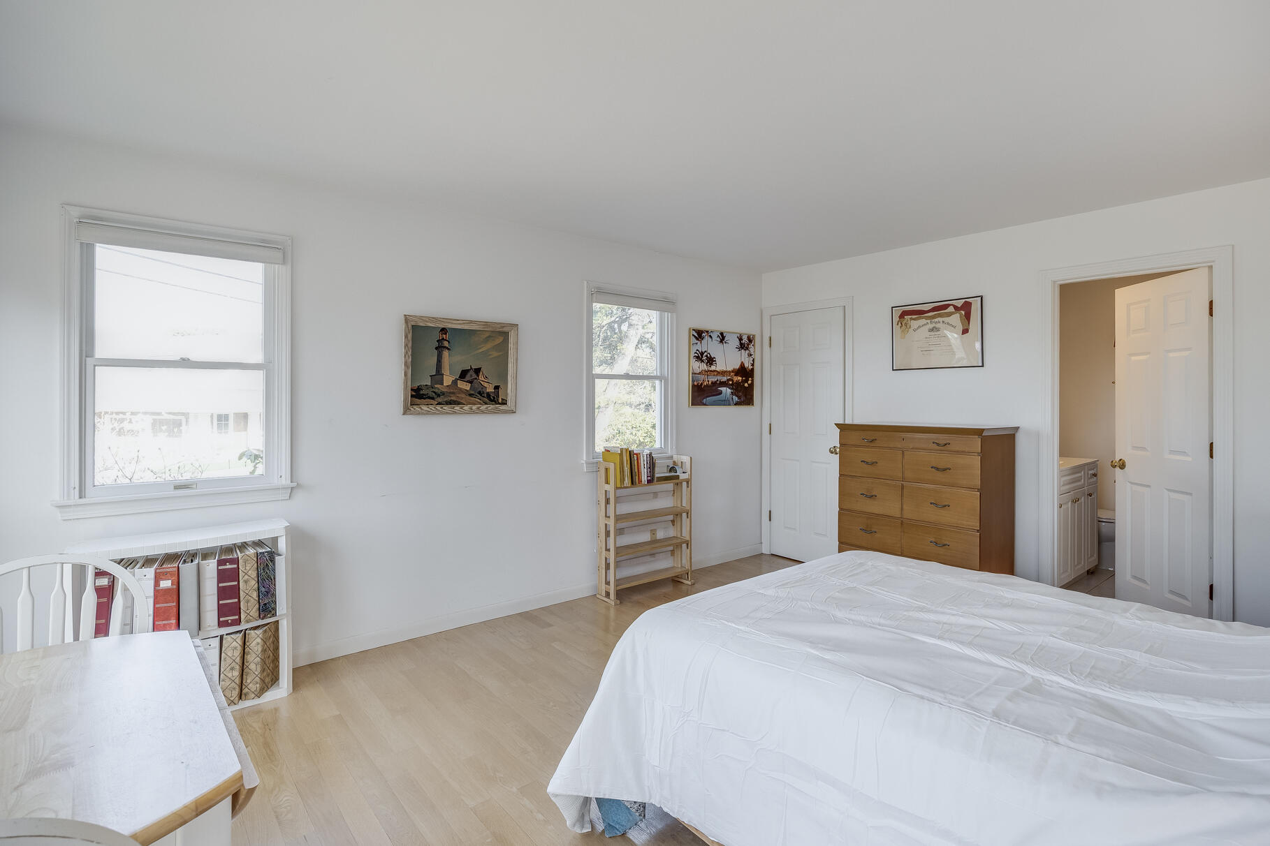 North Chatham, Massachusetts 02650, United States, 3 Bedrooms Bedrooms, ,3 BathroomsBathrooms,Residential,Active,133466