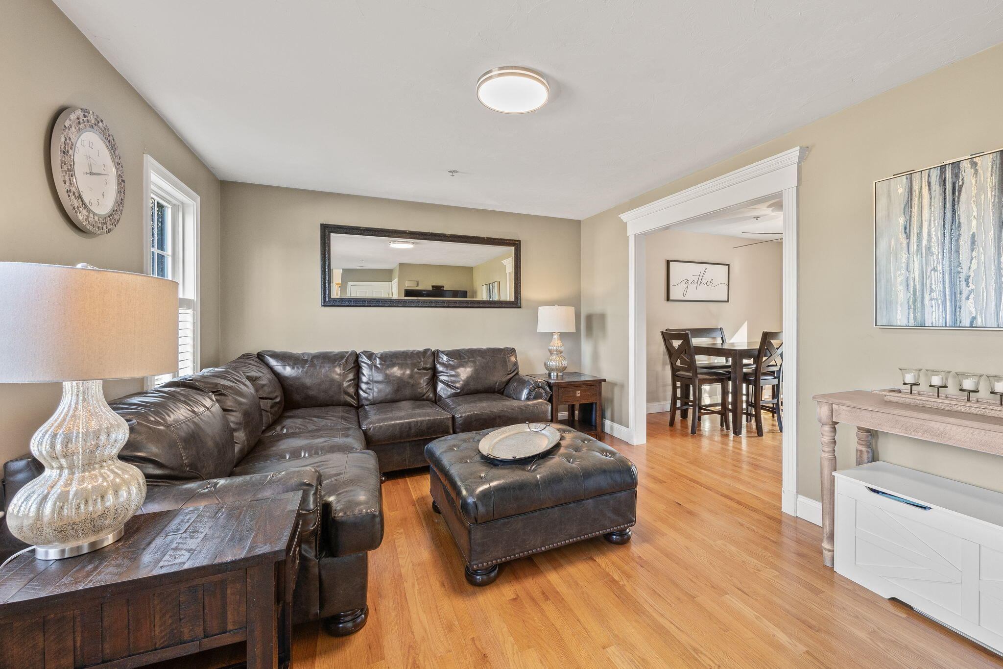 Carver, Massachusetts 02330, United States, 3 Bedrooms Bedrooms, ,2 BathroomsBathrooms,Residential,Pending,20737