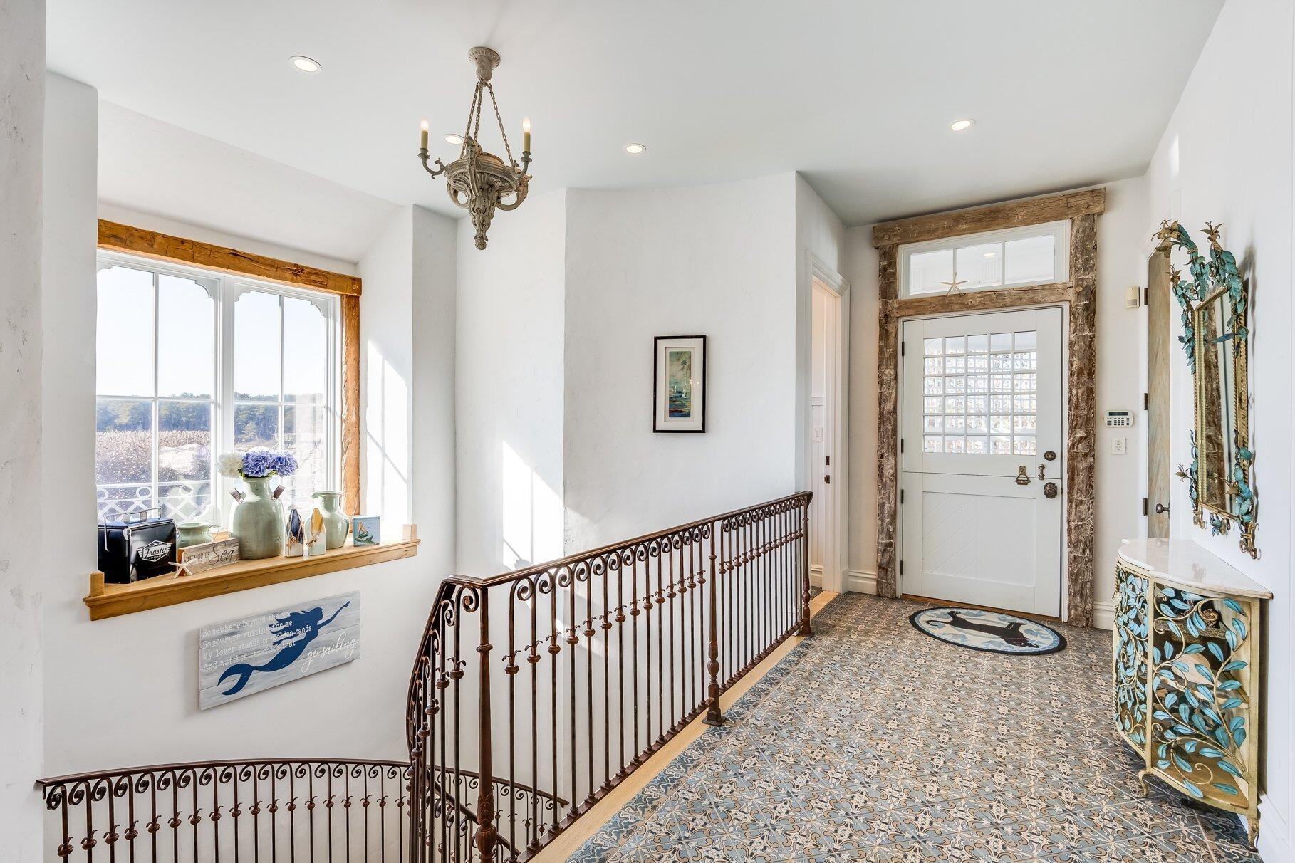 Cotuit, Massachusetts 02635, United States, 6 Bedrooms Bedrooms, ,8 BathroomsBathrooms,Residential,Active,14588