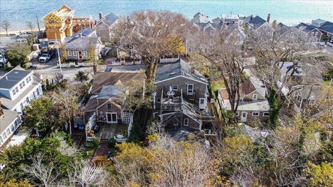 Triplex in Provincetown MA 44 Commercial Street 33.jpg