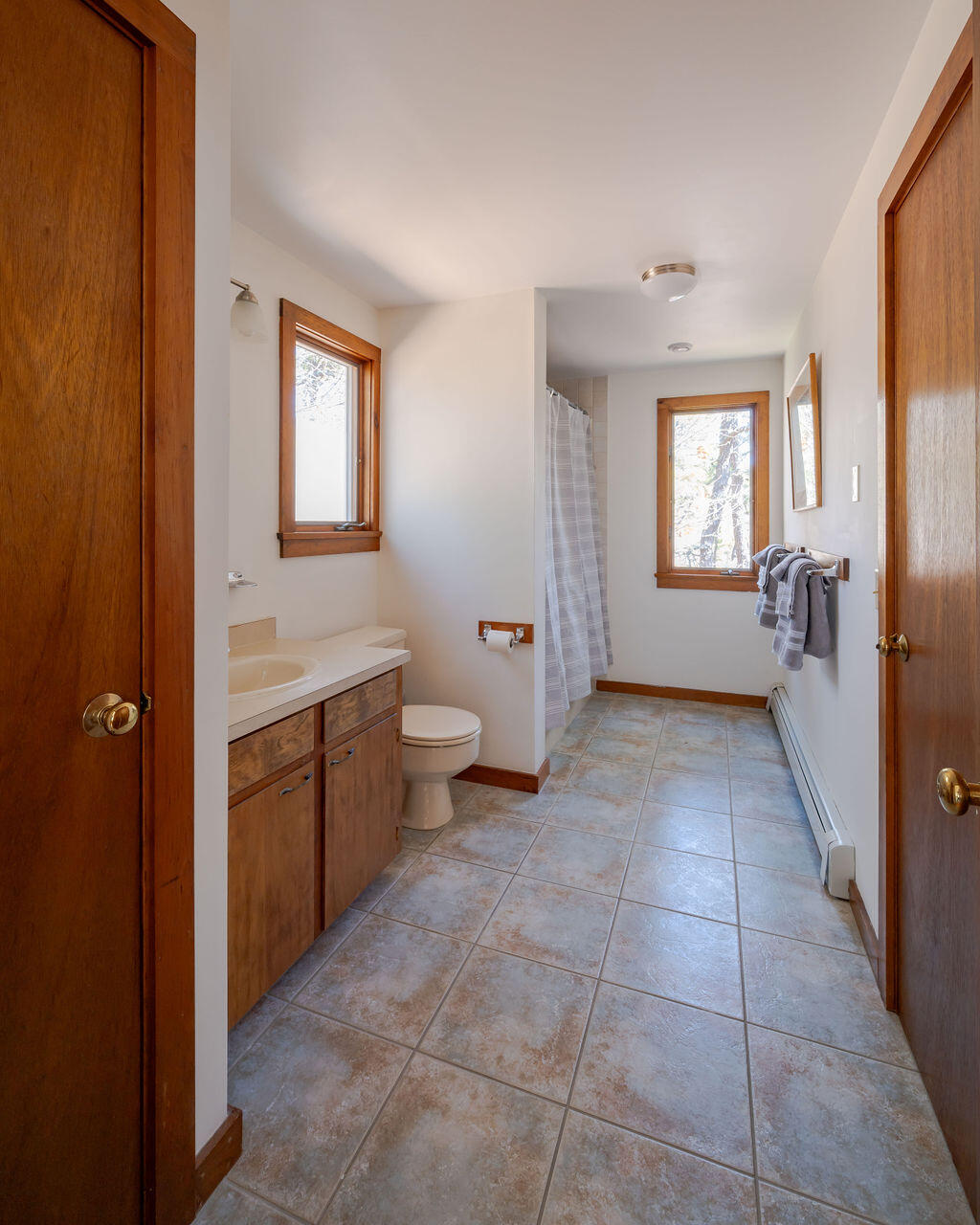 Wellfleet, Massachusetts 02667, United States, 3 Bedrooms Bedrooms, ,2 BathroomsBathrooms,Residential,Active,99933