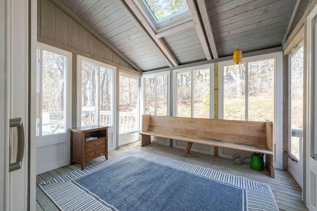 Wellfleet, Massachusetts 02667, United States, 3 Bedrooms Bedrooms, ,2 BathroomsBathrooms,Residential,Active,99933