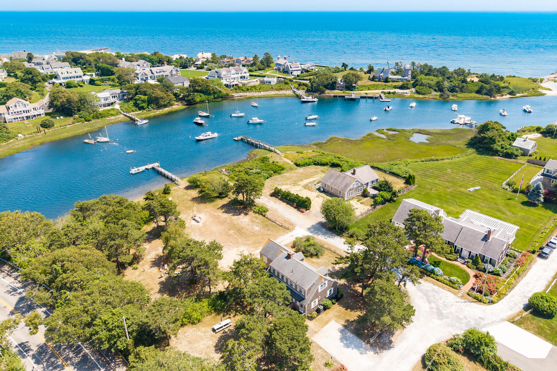 Harwich, Massachusetts 02645, United States, 4 Bedrooms Bedrooms, ,2 BathroomsBathrooms,Residential,Active,169593