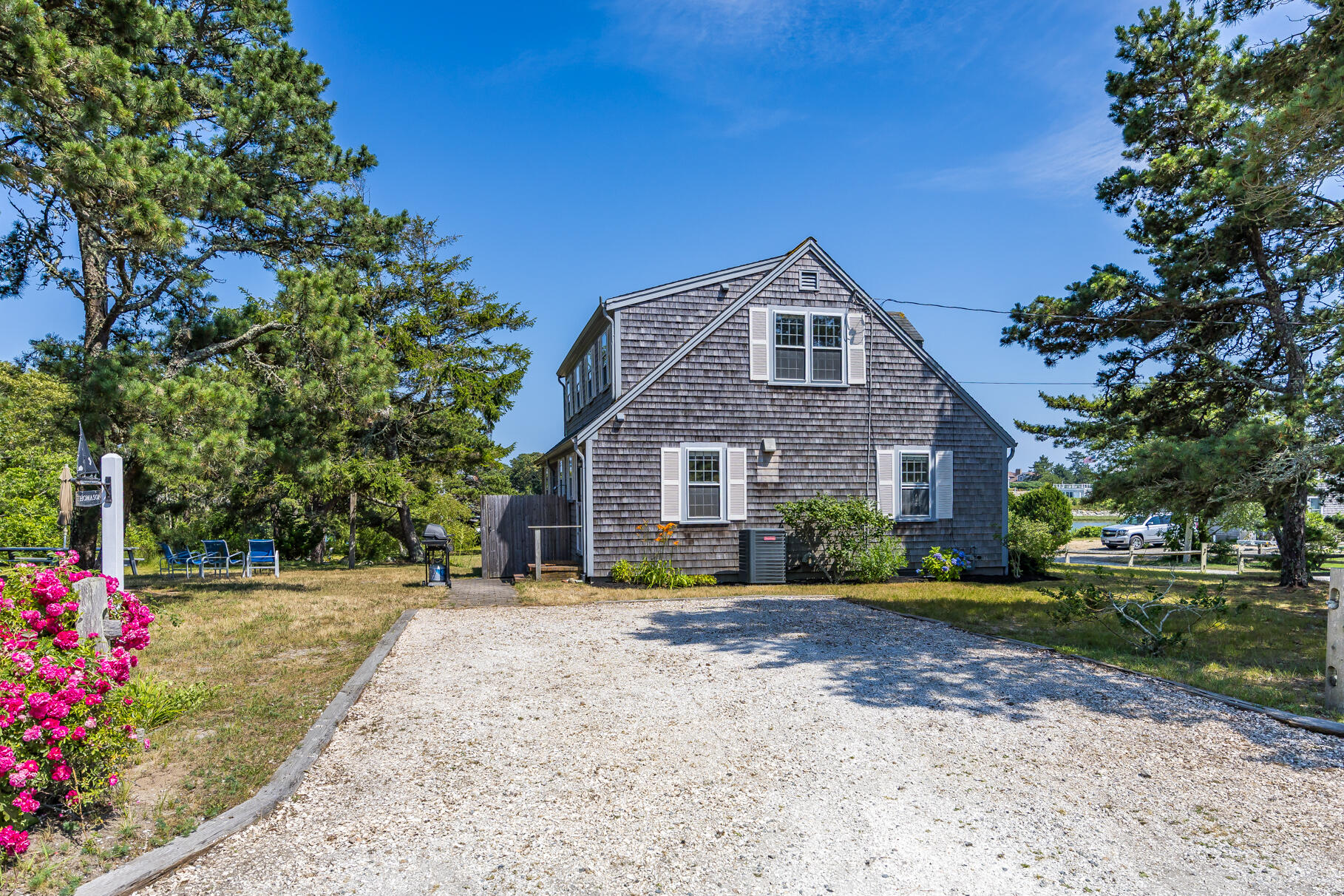 Harwich, Massachusetts 02645, United States, 4 Bedrooms Bedrooms, ,2 BathroomsBathrooms,Residential,Active,169593