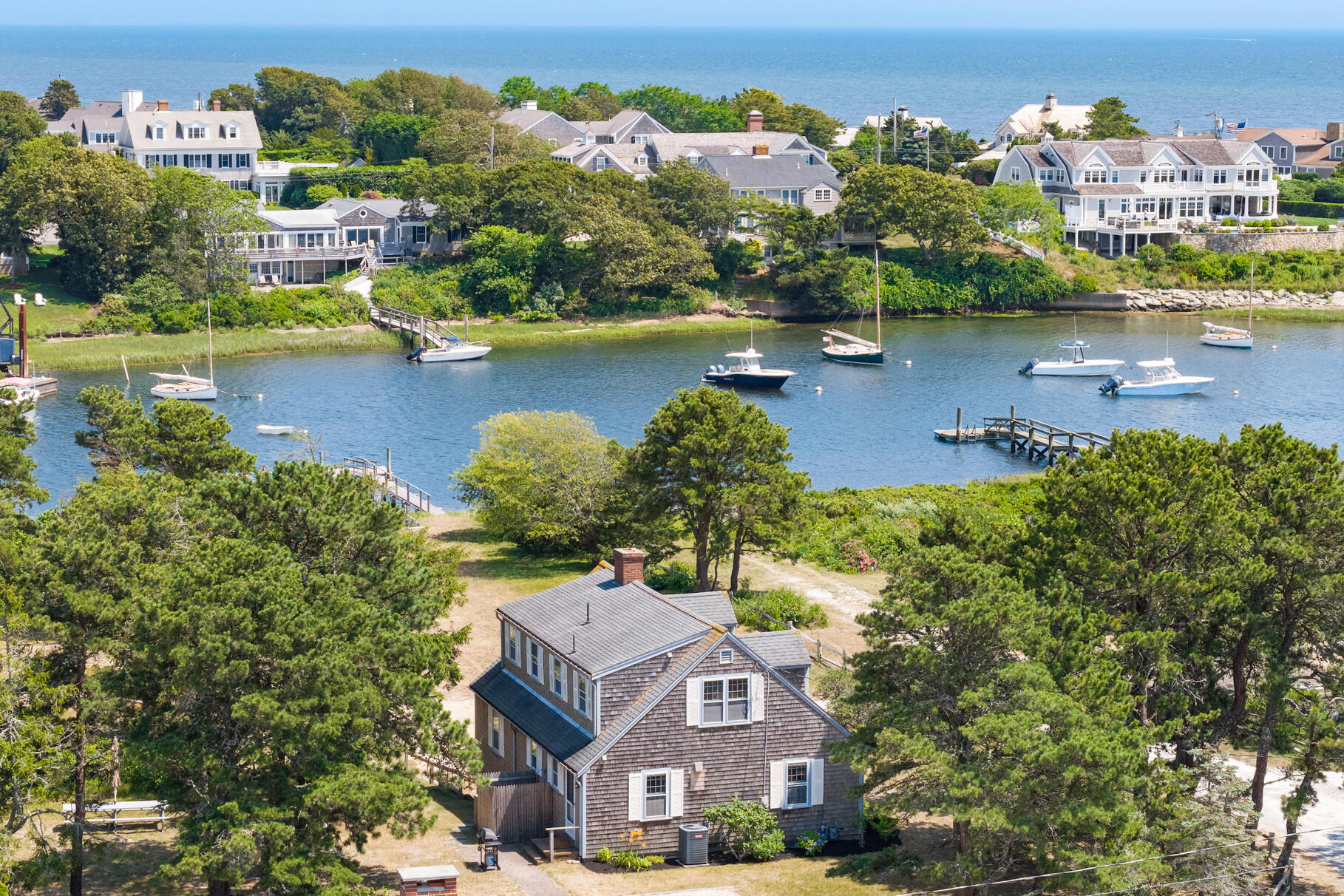 Harwich, Massachusetts 02645, United States, 4 Bedrooms Bedrooms, ,2 BathroomsBathrooms,Residential,Active,169593